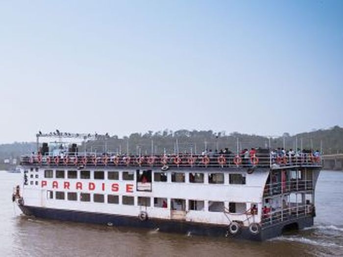 paradise cruise goa timings