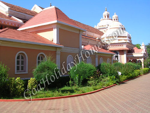 Shri Mahalaxmi Temple at Bandora in Goa