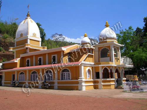 Shri Navdurga Saunsthan in Goa